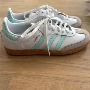 Adidas Samba White and mint colored Sneakers